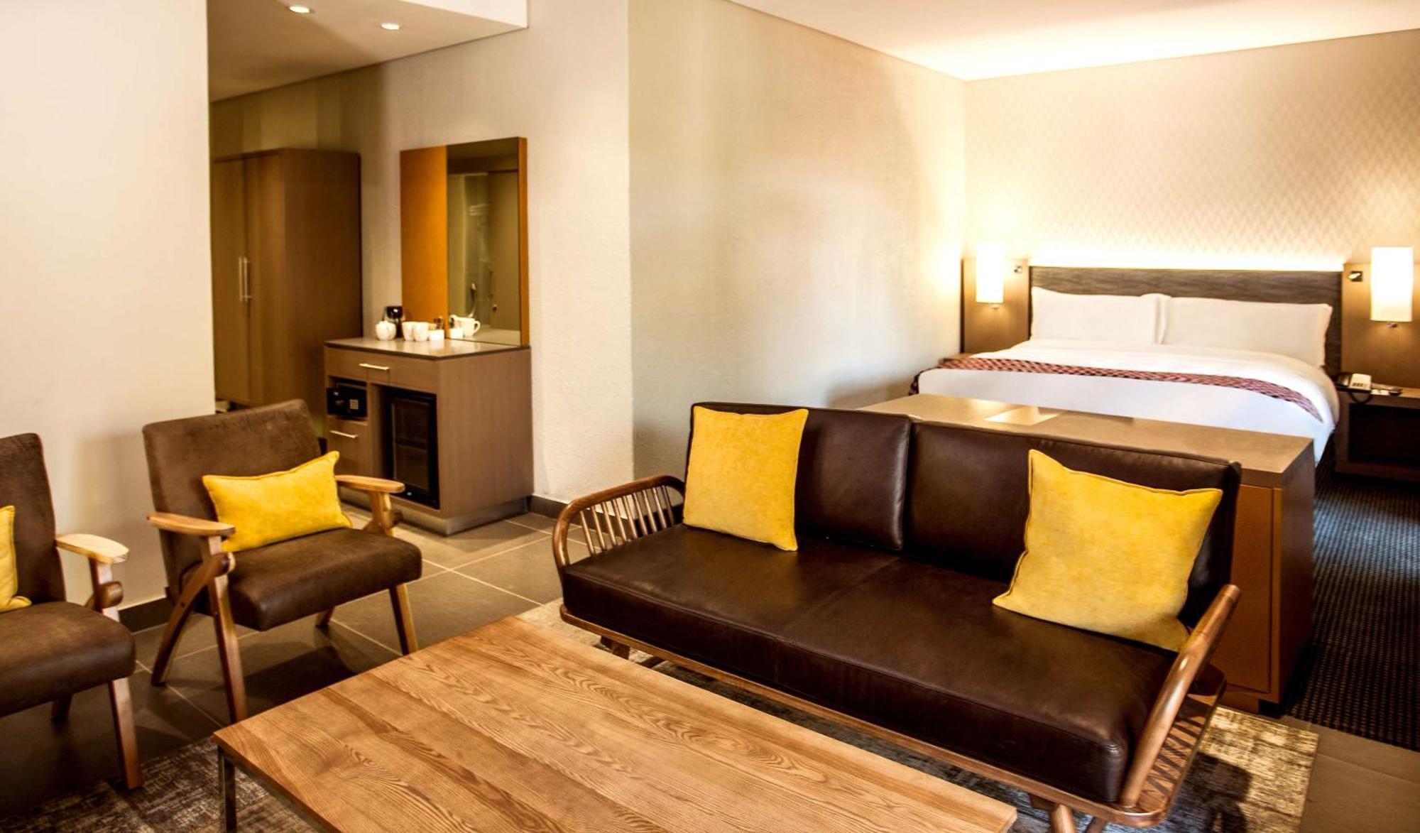 Garden Court Polokwane Hotel Bagian luar foto