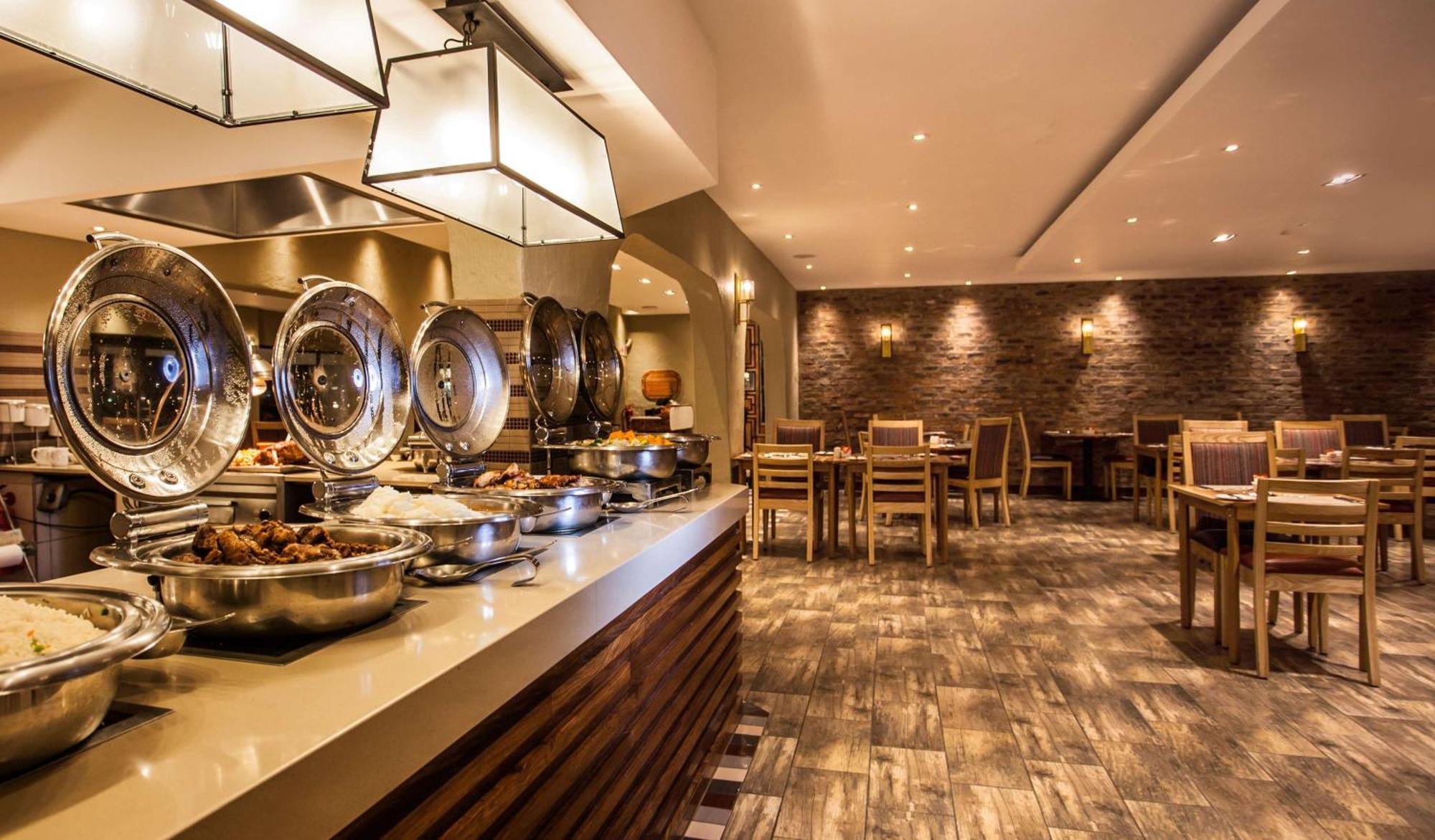 Garden Court Polokwane Hotel Bagian luar foto
